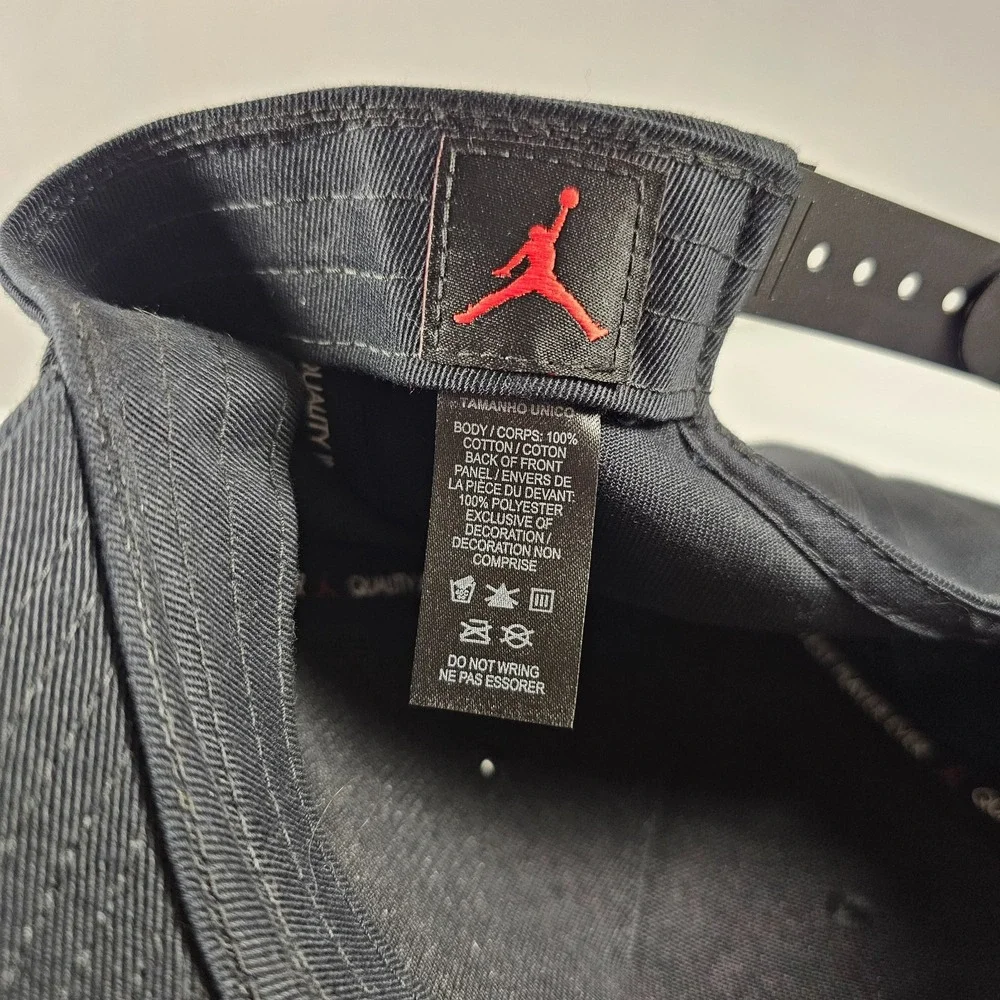 Jordan flight essentials